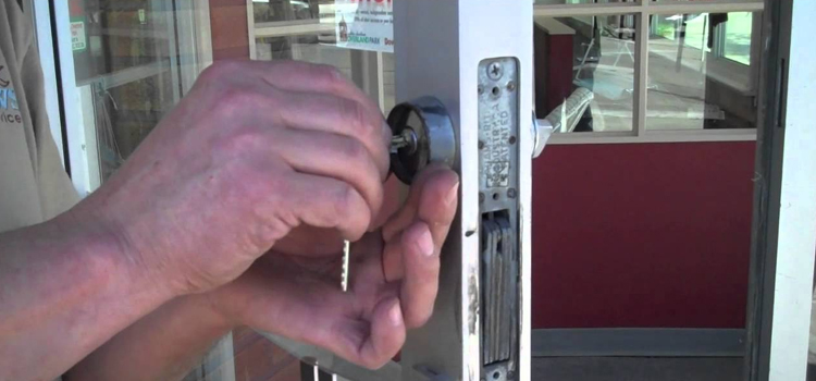 commercial door lock repair El Monte